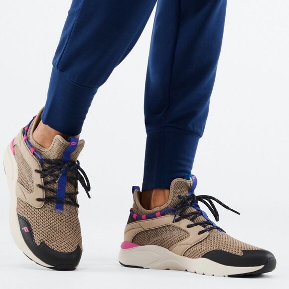 Fabletics Zuma 5 Hiker Sneaker in Cedar/Multi Women's 8.5 New in Box - Picture 1 of 12